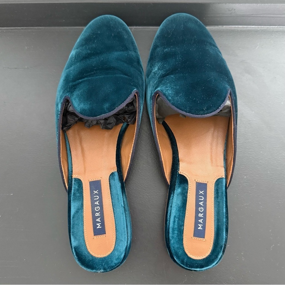 Margaux sapphire blue teal velvet loafer mule flat shoes - size 8.5 (38.5) - Picture 7 of 7